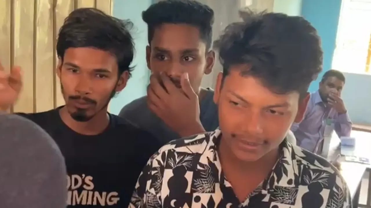 ঠাকুরগাঁও উপনির্বাচনে জাল ভোটের অভিযোগে আটক ৩ শিক্ষার্থী